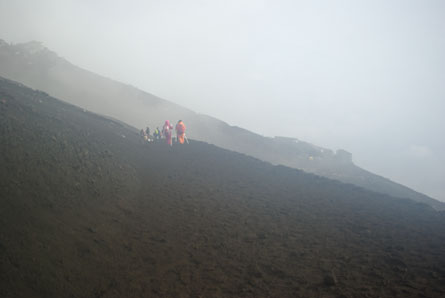 富士山須走口 下山道八合目付近